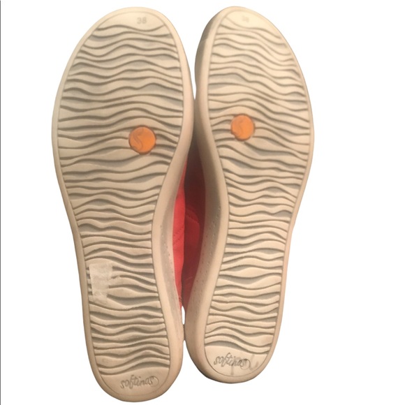 Softinos by Fly London red leather Mary Janes size 38 - Picture 5 of 5